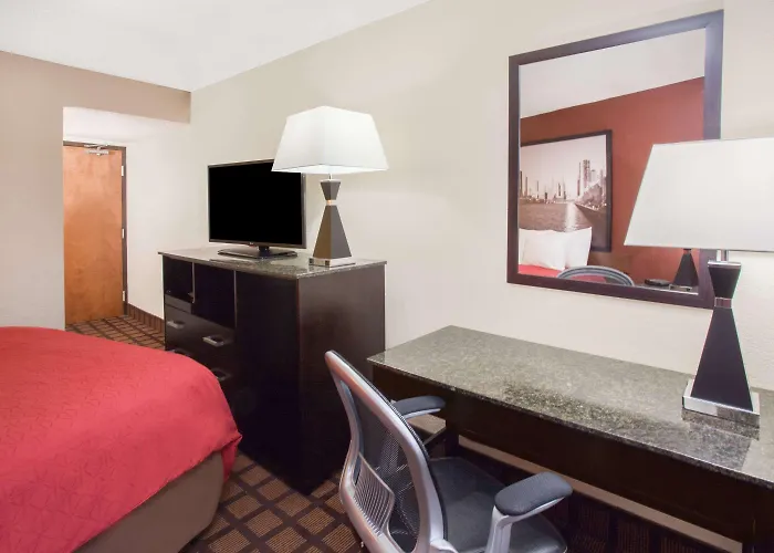 Super 8 By Wyndham Il